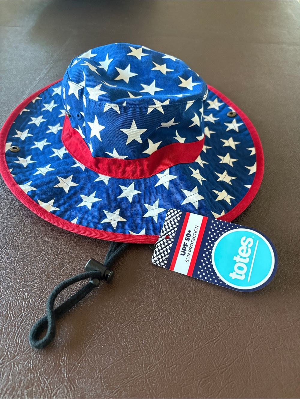 NWT Totes Patriotic Star Sun Hat in Blue, White & Red